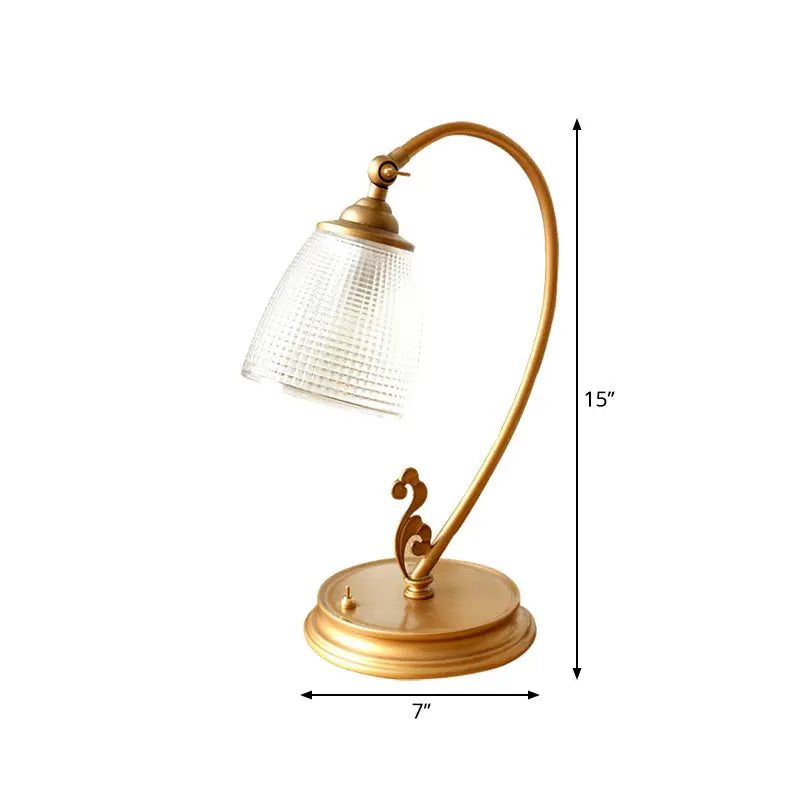 LumièreDorée - Lampe Vintage en Métal Doré avec Éclairage Chaleureux - Rynova