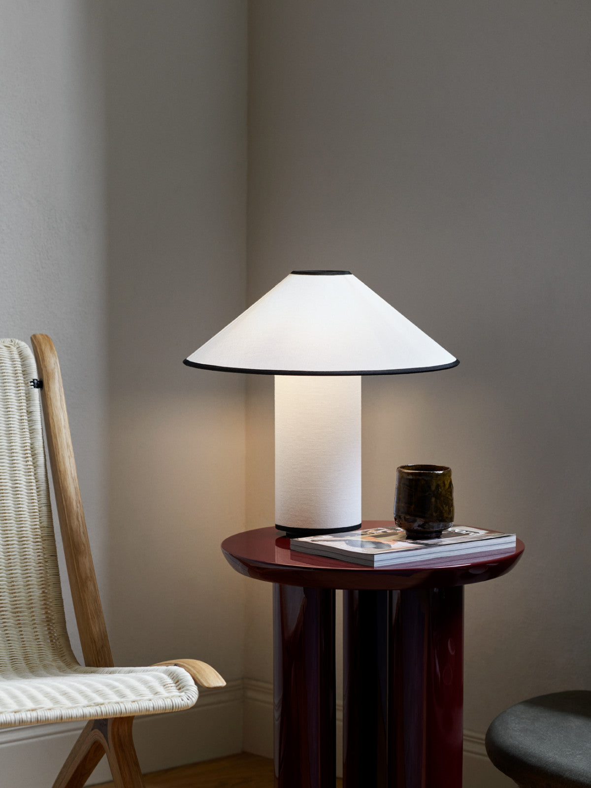 LumiColette – Lampe de table moderne et élégante - Rynova