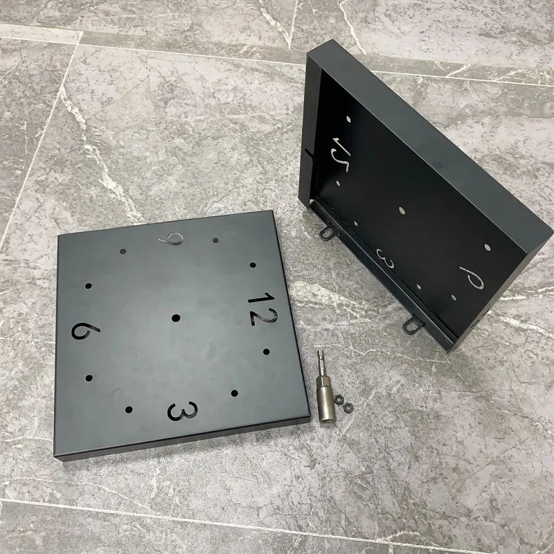 CarréÉlite – Horloge Murale Carrée Élégante et Créative - Rynova