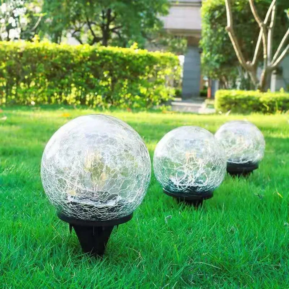 LumiGlobe – Lampe Solaire Boule Craquelée pour Extérieur - Rynova