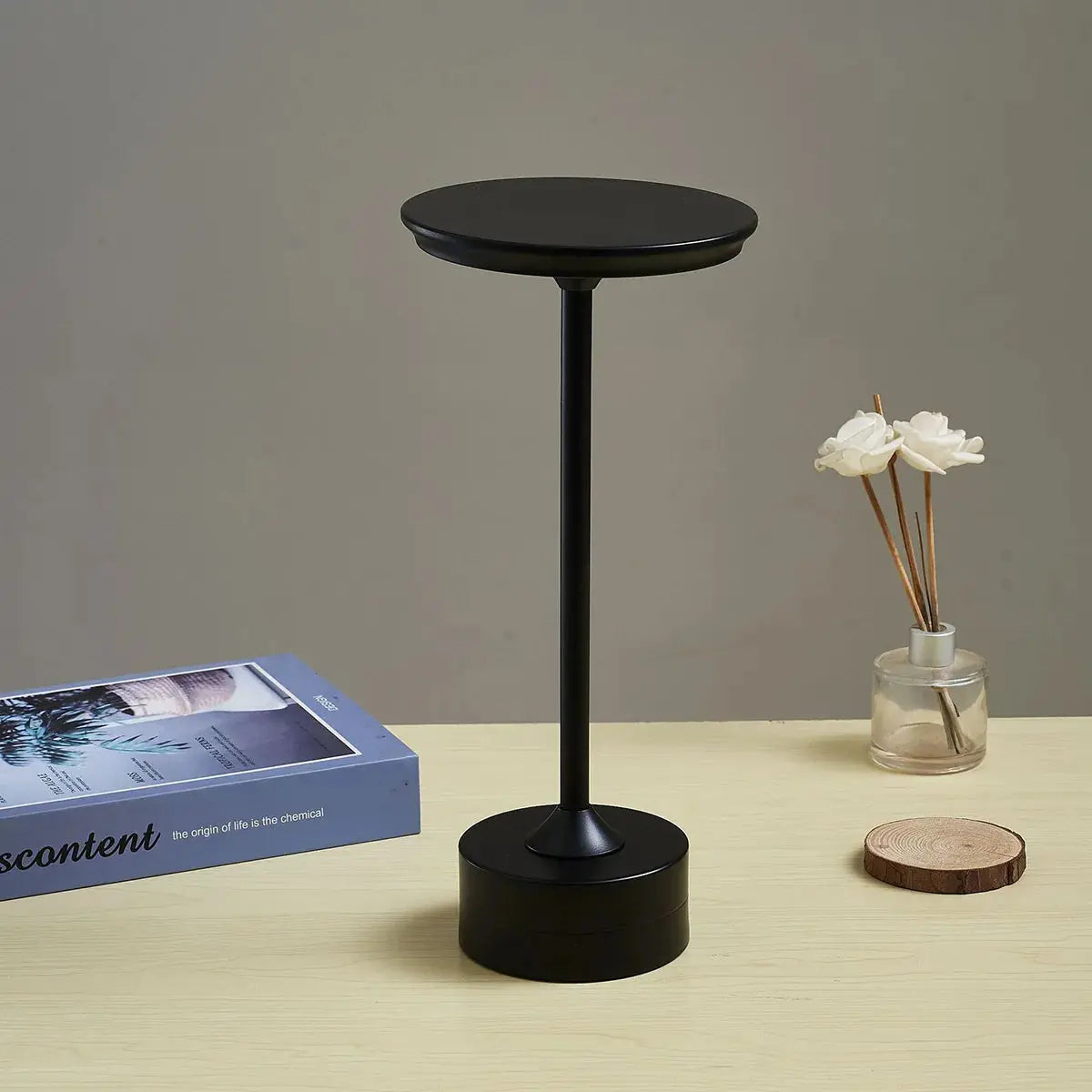 LumiTouch - Lampe de Table Moderne à Commande Tactile - Rynova