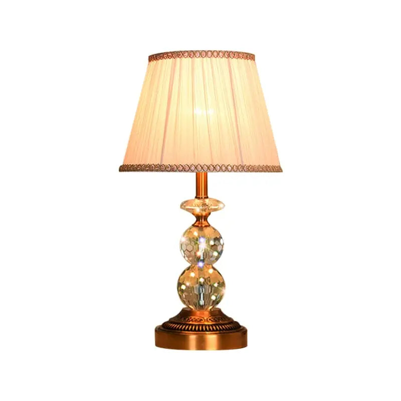 ÉclatCristal - Lampe de Table avec Forme Conique et Boules en Cristal Taillé - Rynova