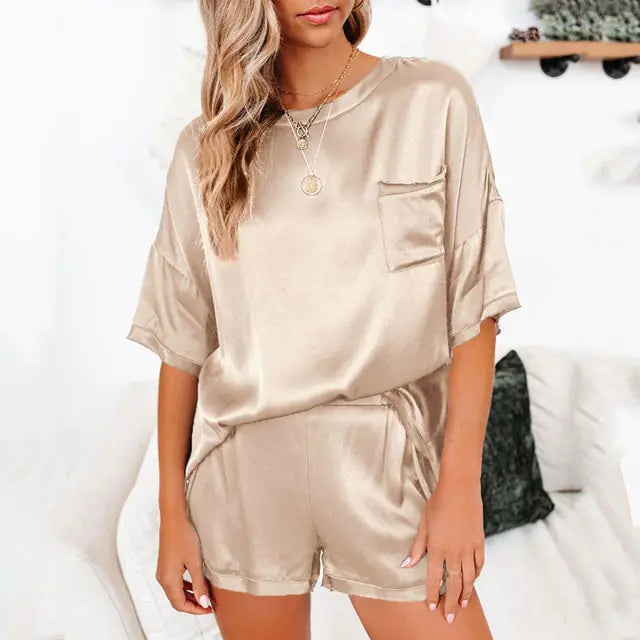 SilkyDreams - Ensemble de Pyjama en Satin pour Femmes - Rynova