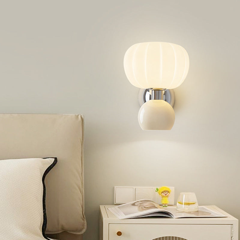 LumiNova – Lampe murale LED douce pour ambiance apaisante - Rynova