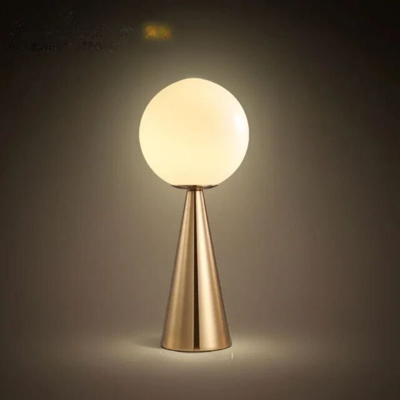 VerreLume – Lampe de Table en Verre Élégante pour Lecture et Décoration - Rynova