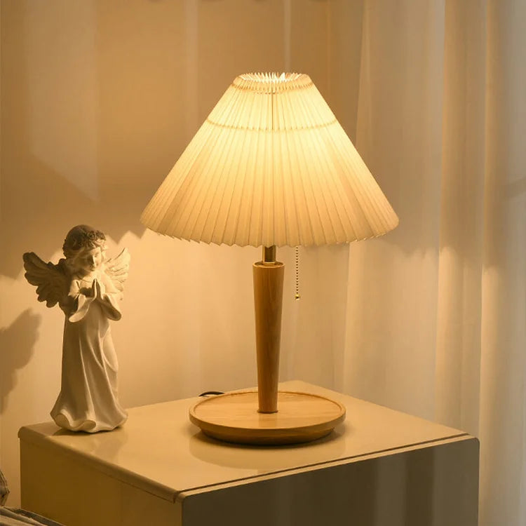 RétroBois – Lampe Plissée en Bois pour Ambiance Nostalgique - Rynova