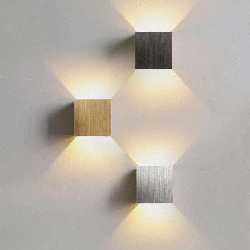 LumiLux - Applique murale LED au design nordique moderne et épuré - Rynova