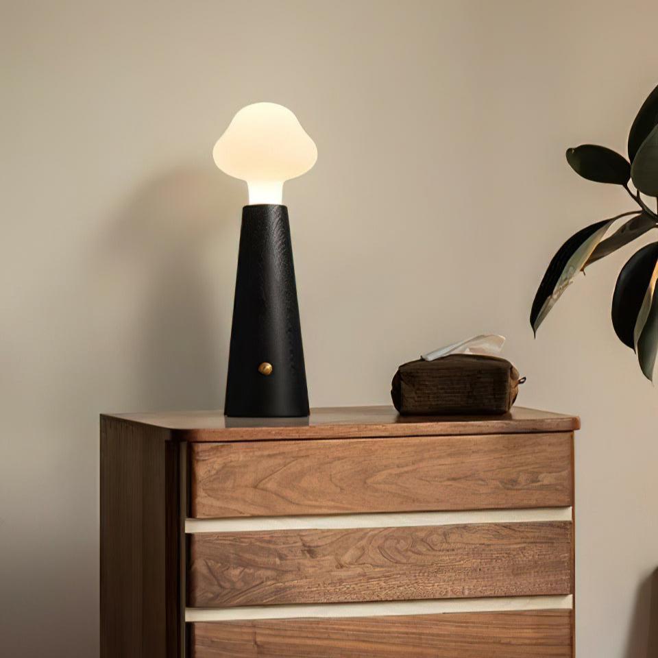 PoétiGlow – Lampe de Table Élégante et Poétique - Rynova