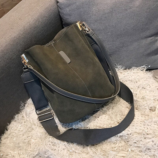 Sac à Bandoulière Seau Élégance Luxe – Sac en Cuir pour Femme - Rynova