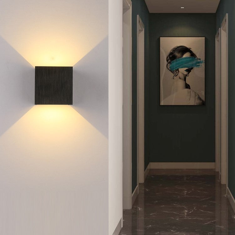 LumiLux - Applique murale LED au design nordique moderne et épuré - Rynova