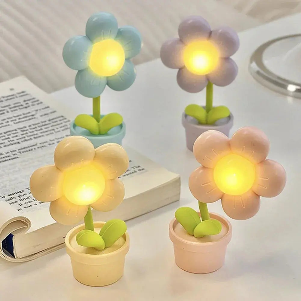 FleurLumière - Petite Lampe de Table en Forme de Fleur - Rynova