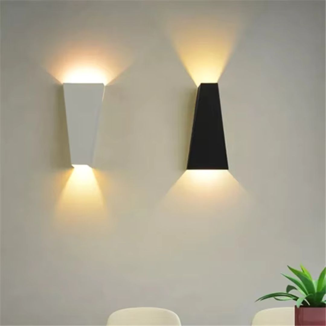 LumiArt - Applique Murale Luxueuse et Moderne - Rynova