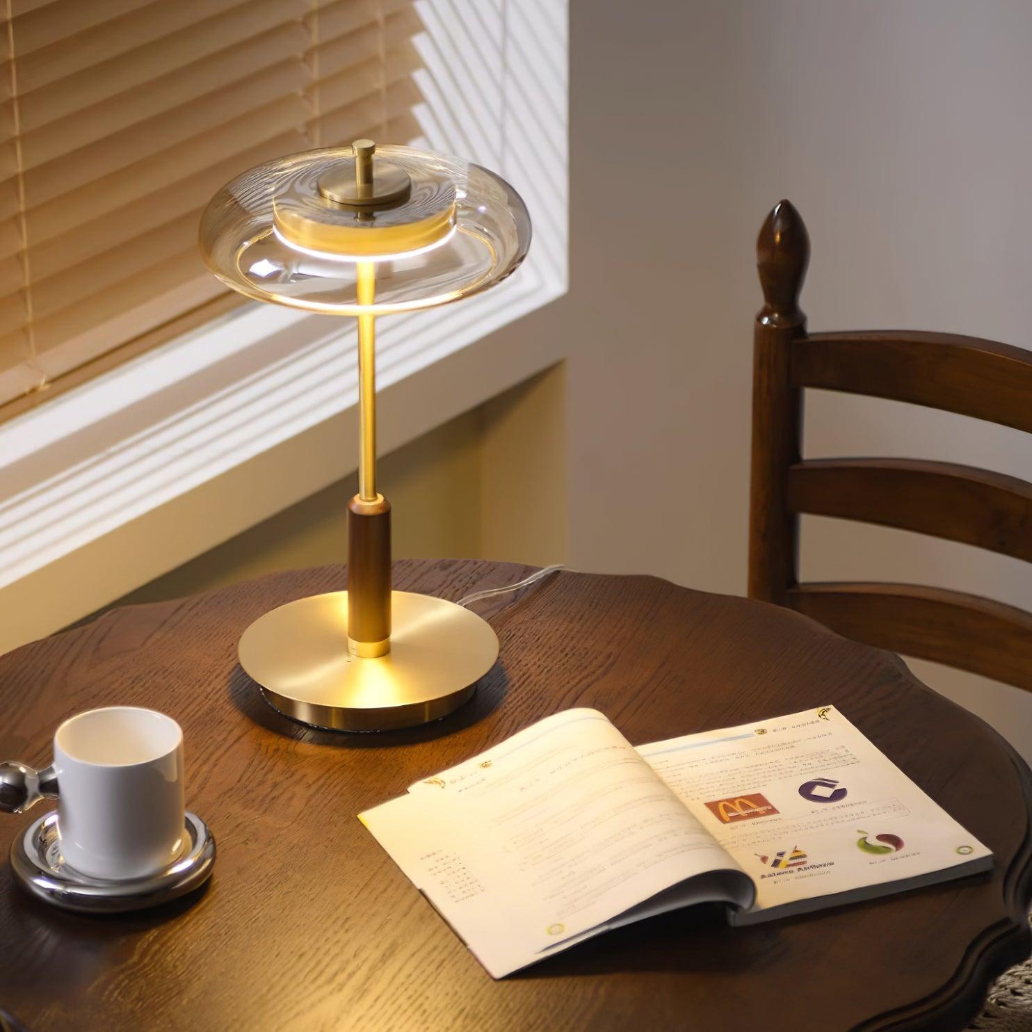 LumiFit – Lampe de Table Dynamique avec LED Intégrée - Rynova