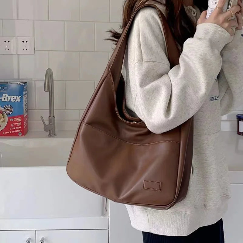 Sac à main grande capacité - Sac d'épaule polyvalent et tendance pour femme, style étudiant et urbain - Rynova