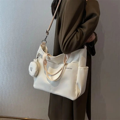 Sac à Dos Élégance Nylon – Sac Fourre-Tout Étanche pour Femmes - Rynova