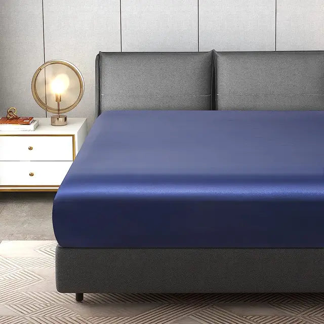 LuxeDouce - Housse de matelas satinée pour un sommeil apaisant - Rynova