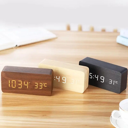 Horloge BoisÉco – Réveil Numérique en Bois avec Affichage LED - Rynova