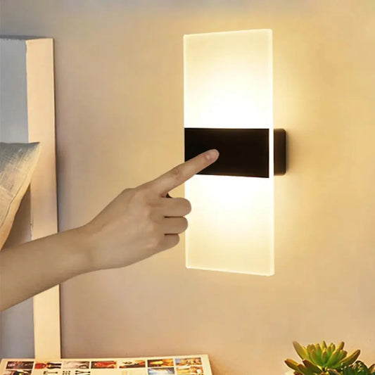 Lumière Éclatante - Applique Murale Tactile Rechargeable USB - Rynova