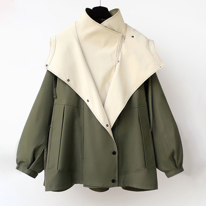 Amara Chic - Trenchcoat vert élégant pour femme en saison de transition - Rynova