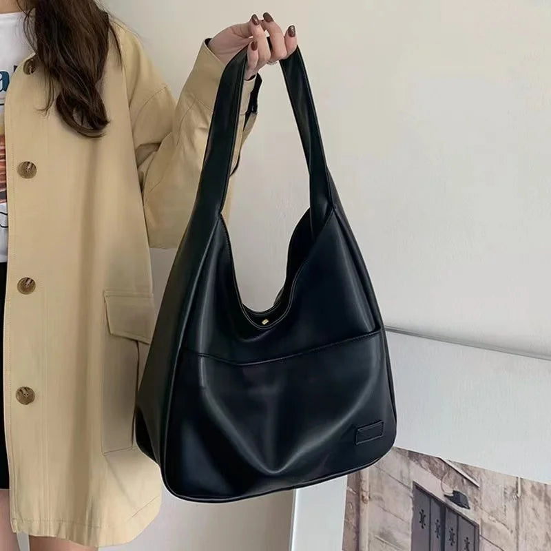 Sac à main grande capacité - Sac d'épaule polyvalent et tendance pour femme, style étudiant et urbain - Rynova