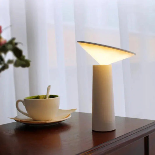 LumièreLibérée - Lampe de Table Sans Fil - Rynova