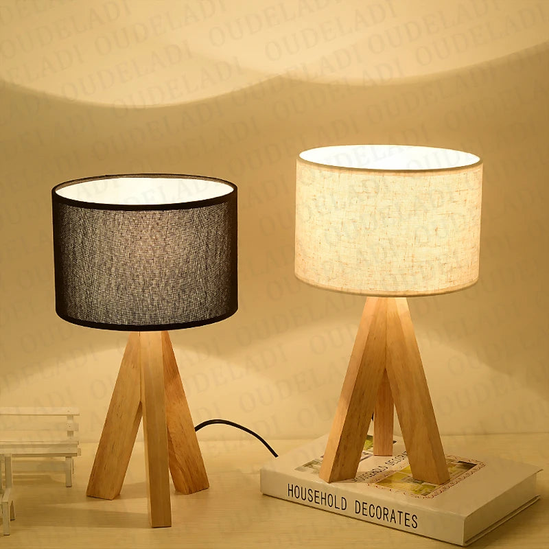 Lumière d'Éclat – Lampe de Table en Bois avec Abat-Jour Tissu Noir et Blanc