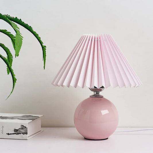 ÉléganceRétro - Lampe de Table Vintage avec Abat-Jour Plissé - Rynova