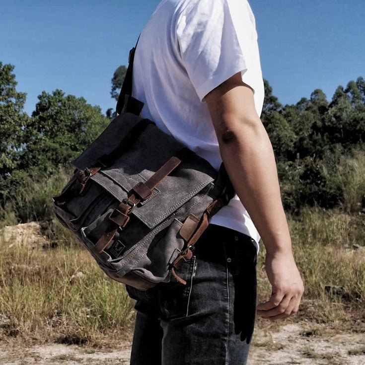 Sac Messenger Résistant en Toile et Cuir – Élégance Robuste - Rynova