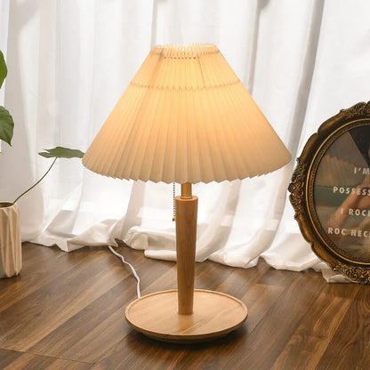 RétroBois – Lampe Plissée en Bois pour Ambiance Nostalgique - Rynova