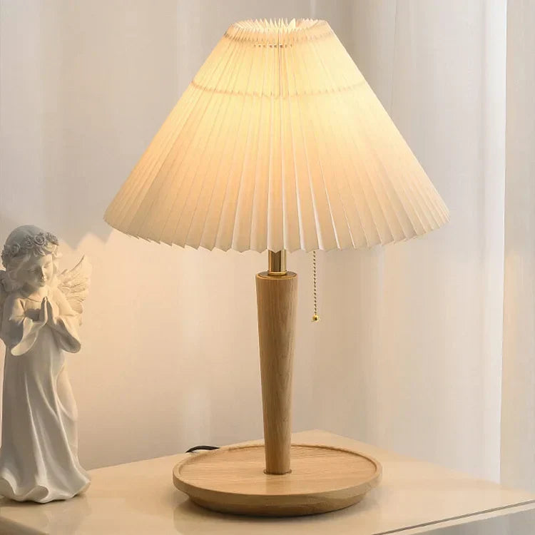 RétroBois – Lampe Plissée en Bois pour Ambiance Nostalgique - Rynova