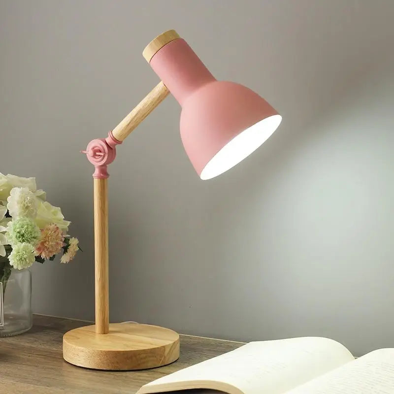 NordicGlow - Lampe de Bureau en Bois Style Scandinave - Rynova