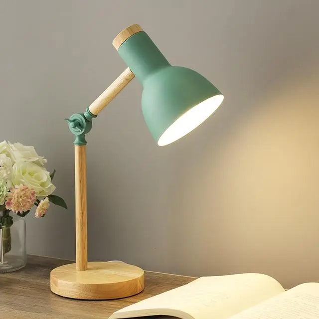 NordicGlow - Lampe de Bureau en Bois Style Scandinave - Rynova