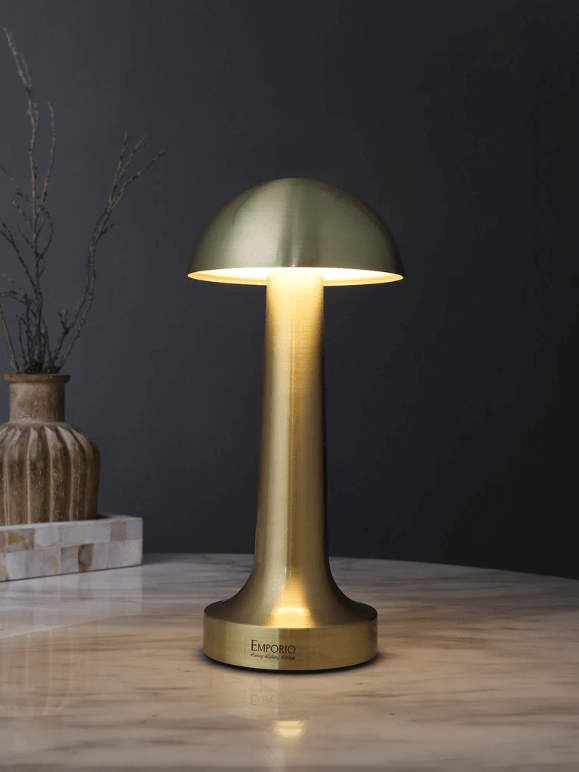 LumiJardin – Lampe LED Vintage Rechargeable pour Éclairage Extérieur - Rynova